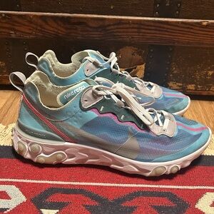 Nike React Element 87 royal tint
